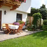 Lerch Apartmán *